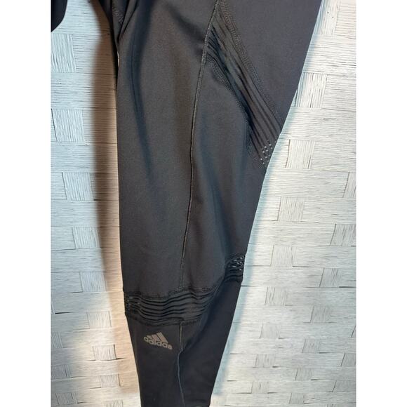 Adidas black leggings, sheer design packets, Capri activewear Athleisure casual - Picture 2 of 12